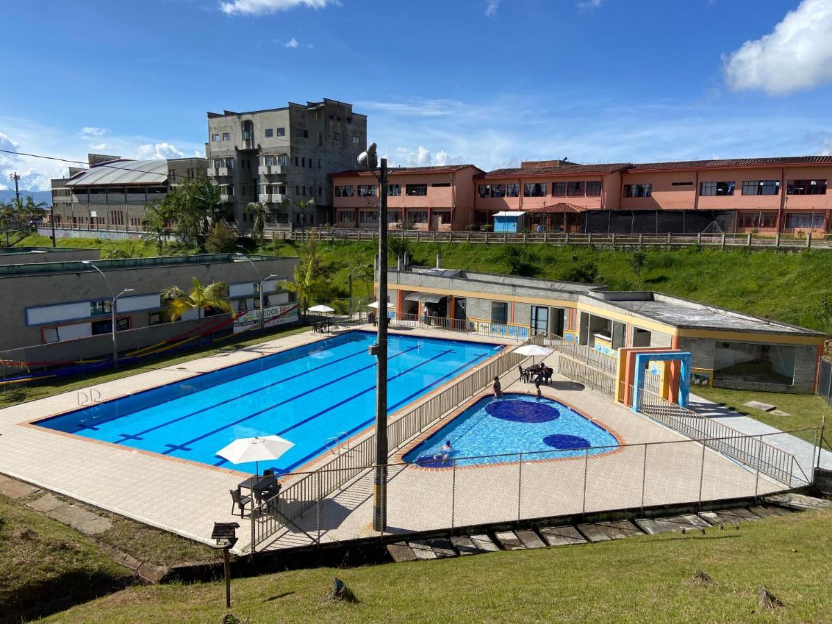 La Pradera Apartment By Hope Guatape Exterior photo